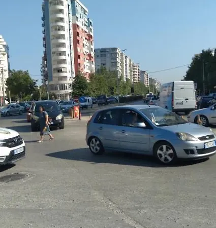 Gazoniere Rruga 1 Maji